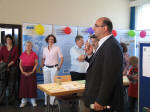 Der Bürgermeister eröffnet die Veranstaltung